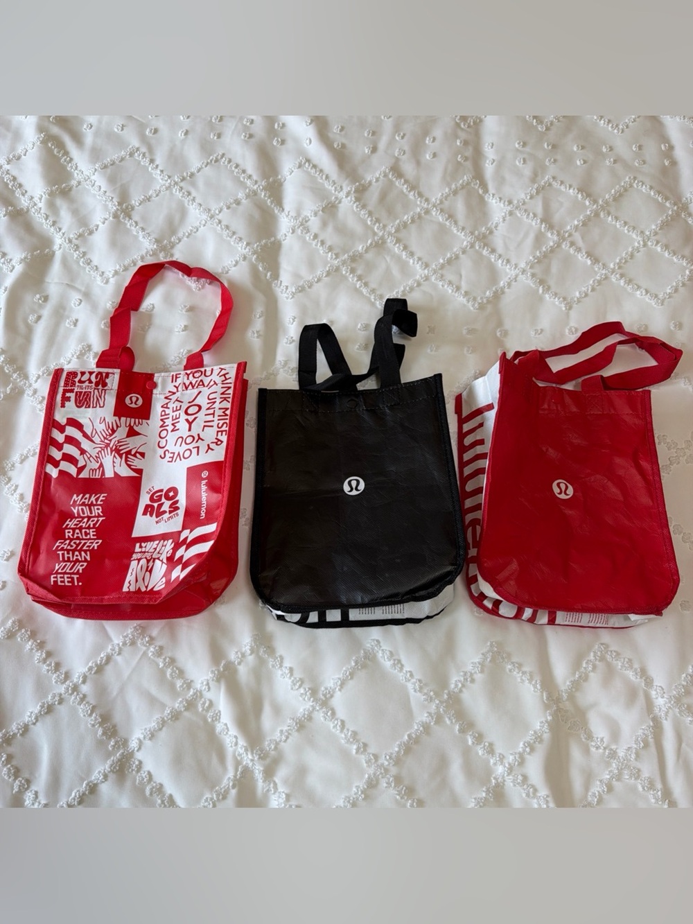 Lululemon Set Reusable Shopping Gift Bag 3 Small Yoga Lunch Totes Motivational